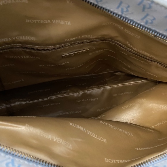 Authentic Bottega Veneta Blue Tote Bag – Large with Zipper Closure – Fits Laptop - Picture 15 of 16